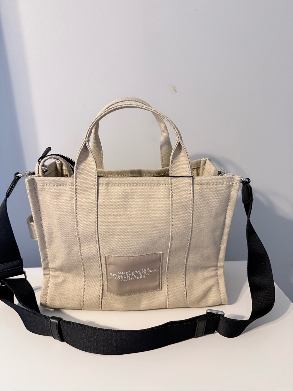 Marc Jacobs Beige Canvas Tote with Black Strap - Picture 3 of 5